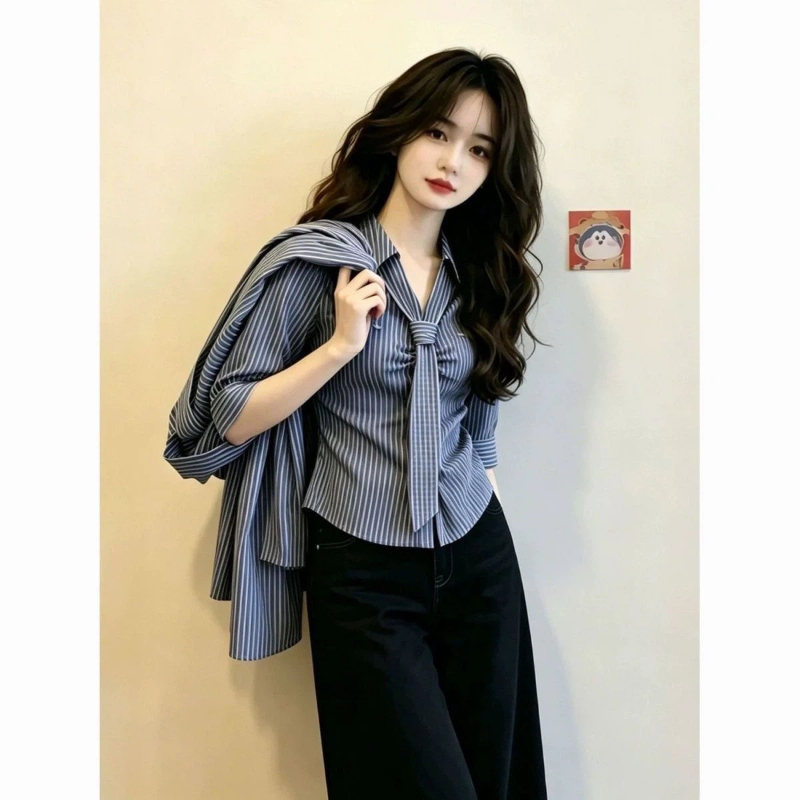 Polo Neck Lacing Short Sleeve  - Vintage Collectible Buttons ulasan dan harga