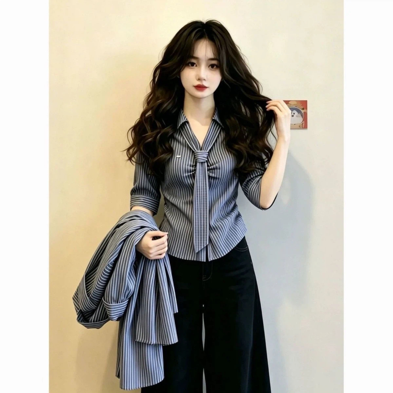 Polo Neck Lacing Short Sleeve  - Vintage Collectible Buttons ulasan dan harga