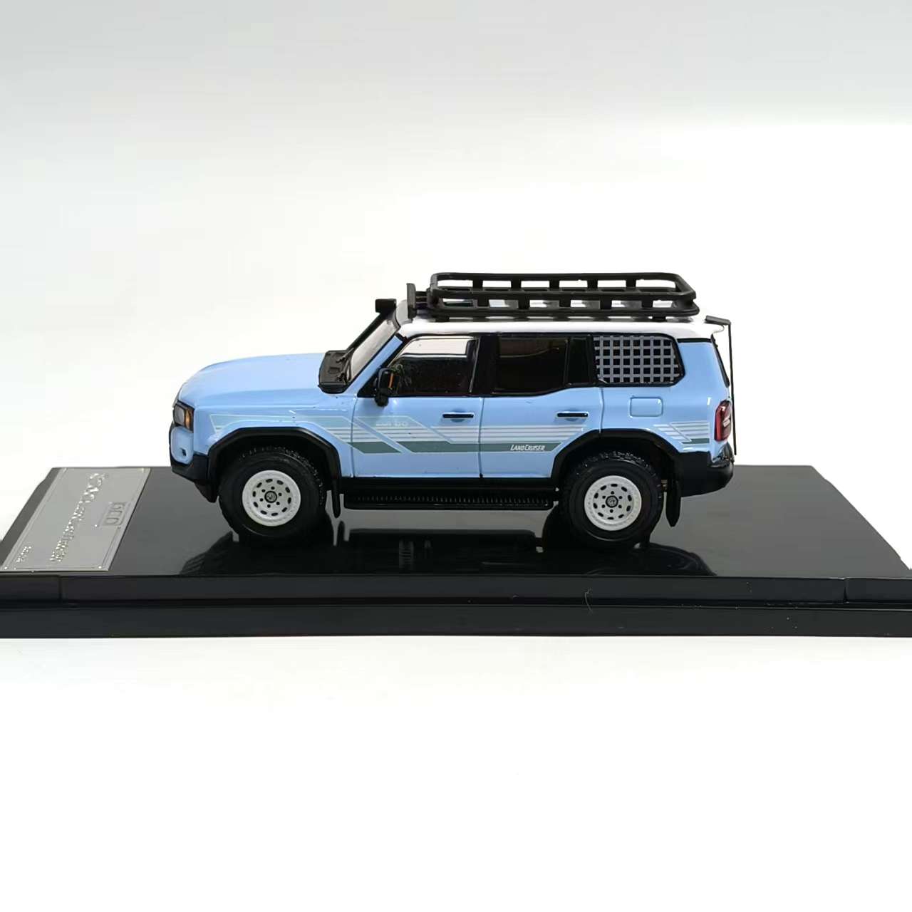 Diecast DCM 1:64 Scale LC250 V - Vintage Collectible Model Cars ulasan dan harga